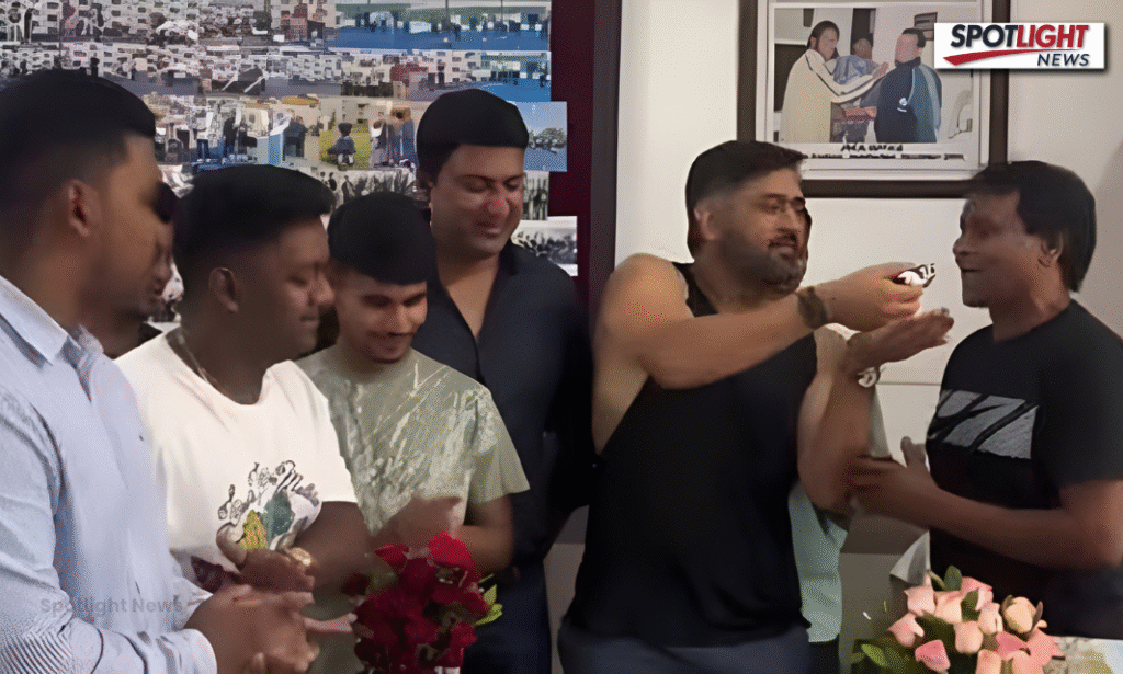 தோனியின் 44வது பிறந்த நாள்